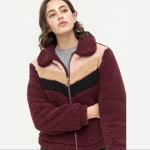 Burgundy Chevron Fleece Jacket - Picture 2 of 4